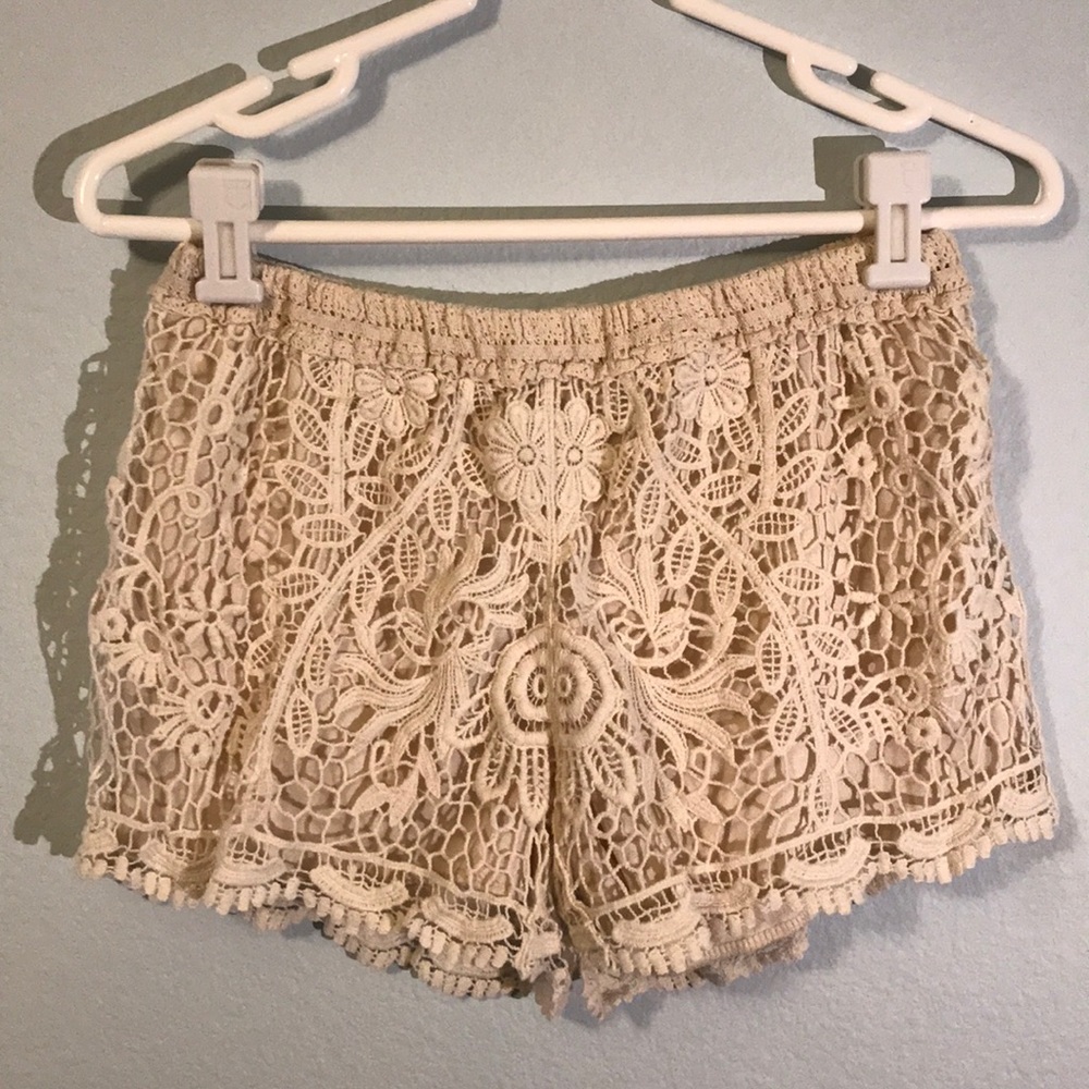 VIVID IMPORTERS OF NY Lace Shorts